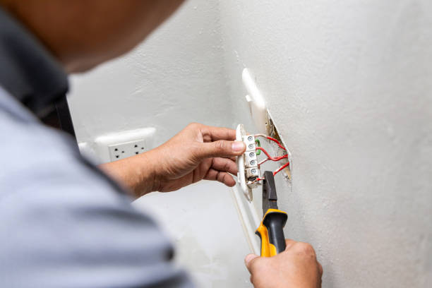Best Local Electrician Companies  in Colby, KS